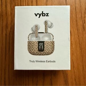 Vybz Leopard Print Wireless Earbuds